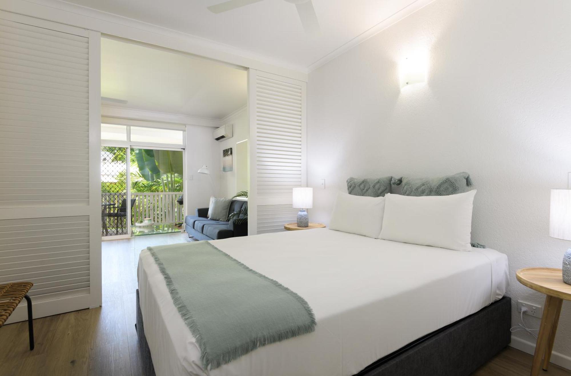 Ocean Palms Apartments Port Douglas Esterno foto