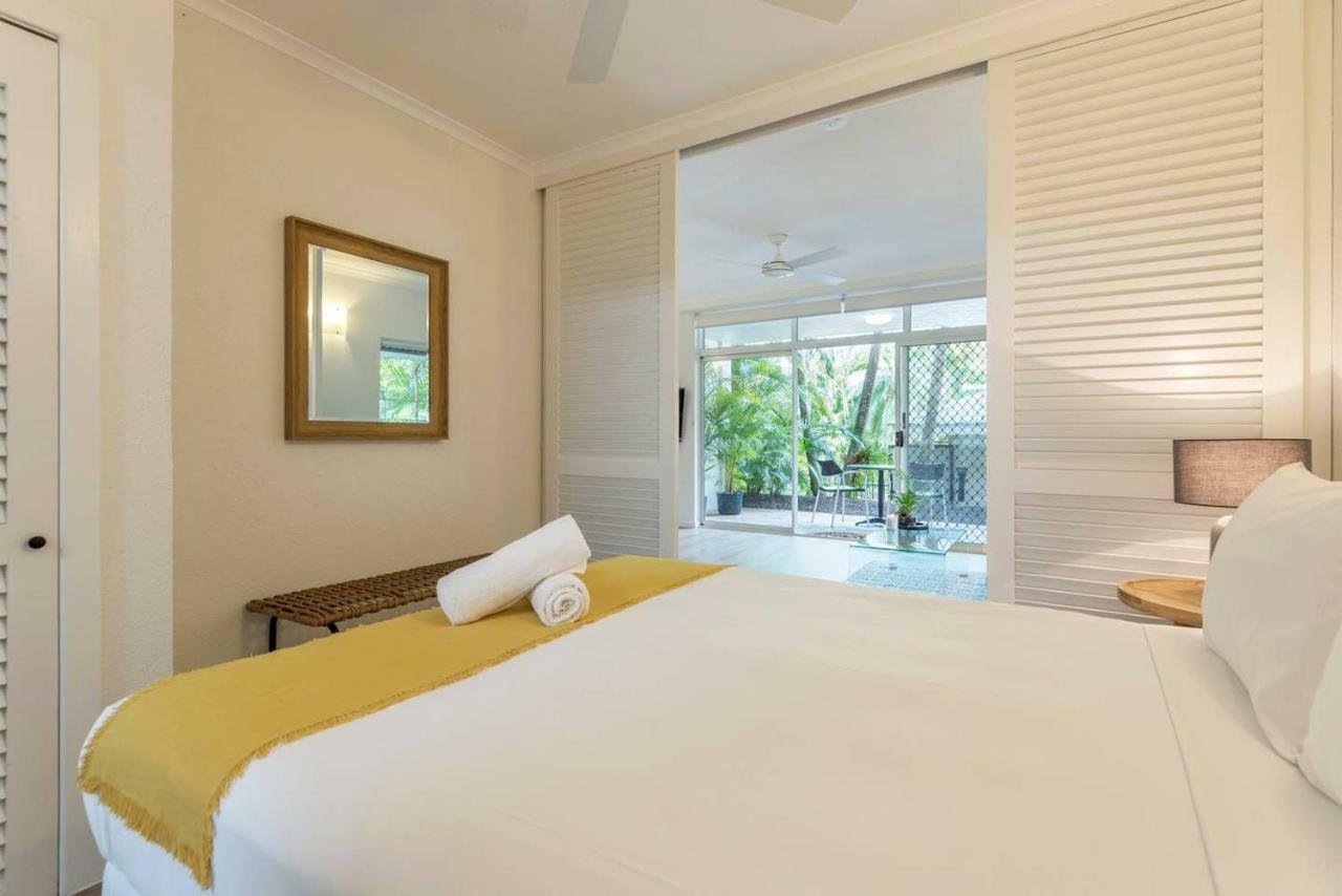 Ocean Palms Apartments Port Douglas Esterno foto