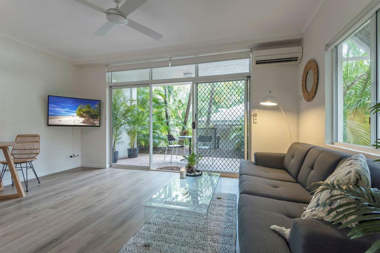 Ocean Palms Apartments Port Douglas Esterno foto